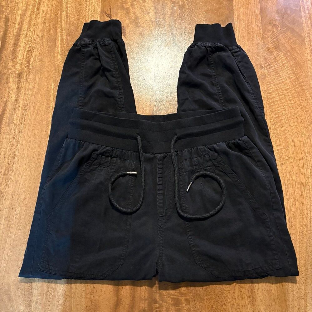 Quince Womens Medium Black Jogger Pants Cotton Stretch Elastic Waist Casual